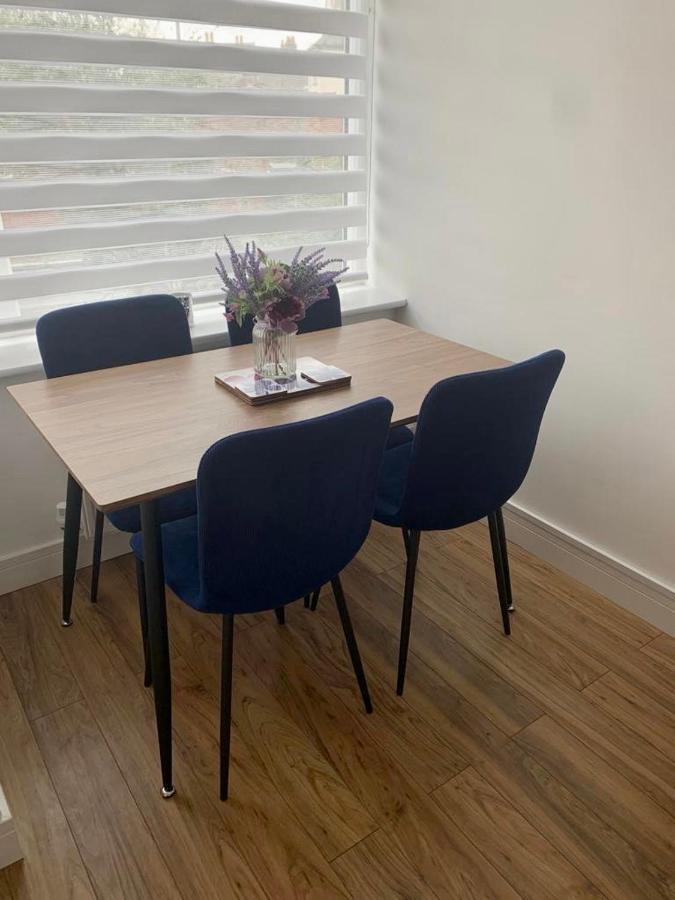 Villa Comfy 2 Bed House Located At Wareham Train Station Exterior foto